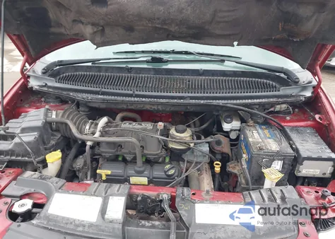 2005 Chrysler Town & Country from USA, damaged, VIN 1C4GP45R75B441872